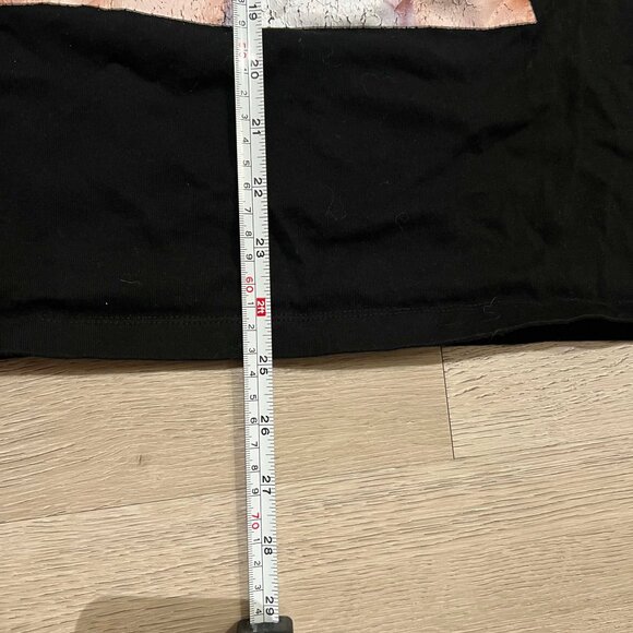 Acme de la vie cake graphic tee - Picture 5 of 7